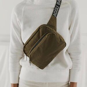 *RARE* Baggu OG Fanny Pack in Kelp